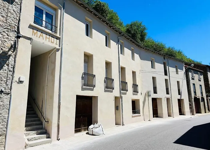 بيت للعطل Jolie Maison En Pierre Esprit Avec Jacuzzi Serdinya